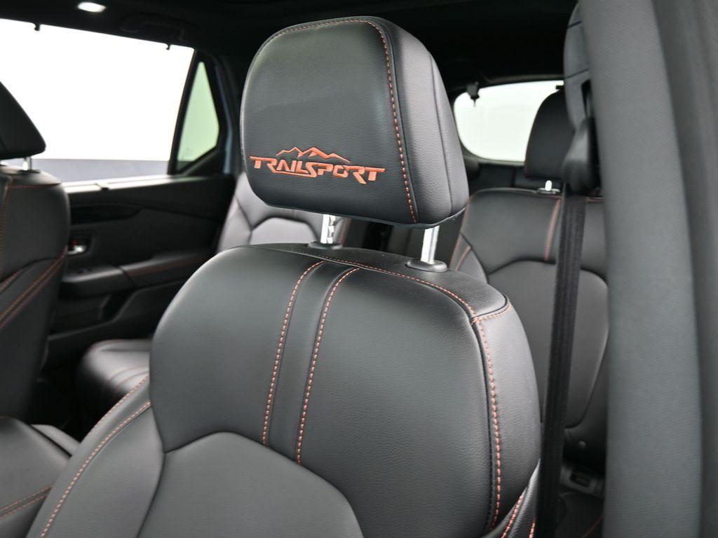 used 2023 Honda Pilot car, priced at $40,991