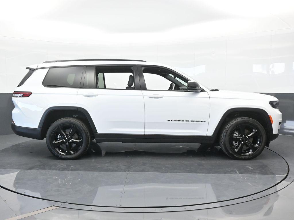 new 2024 Jeep Grand Cherokee L car, priced at $39,818