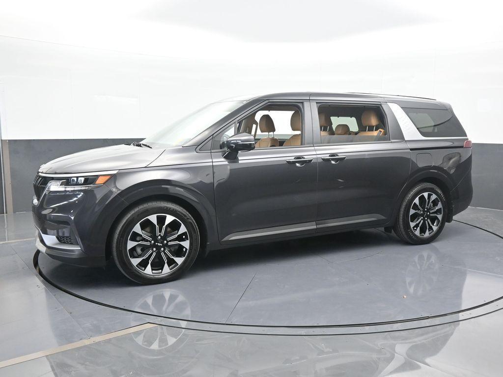 used 2024 Kia Carnival car, priced at $34,466