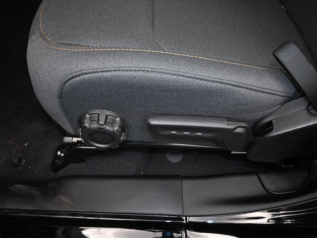 new 2025 Jeep Wrangler car, priced at $46,546
