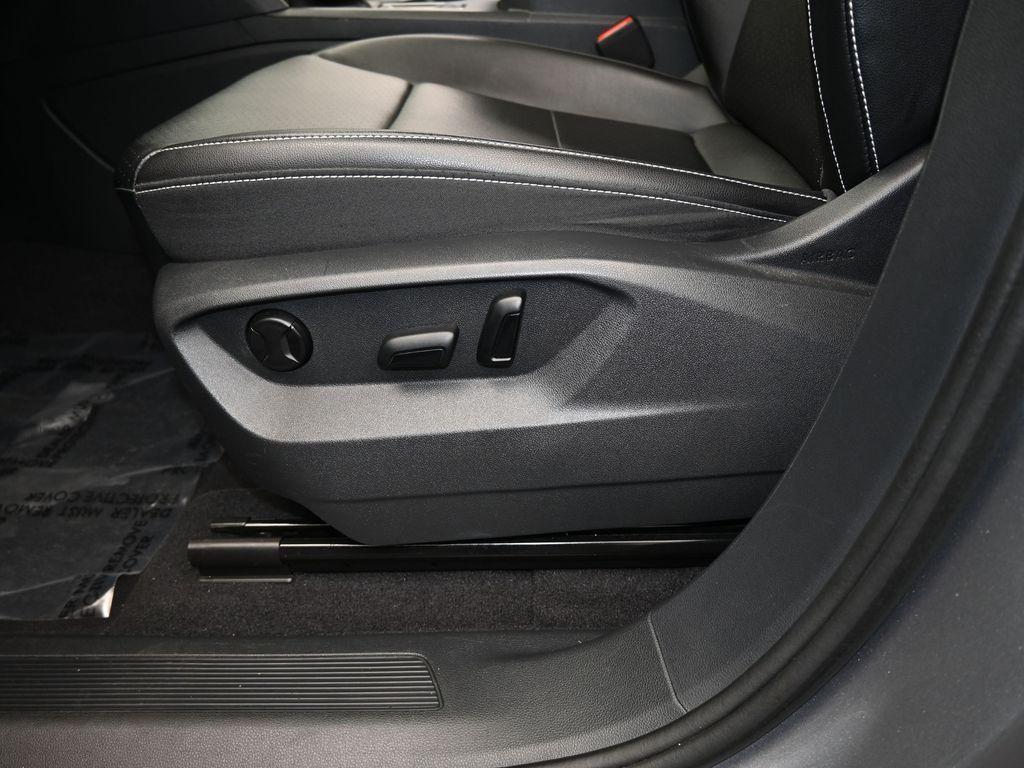 used 2022 Volkswagen Atlas car, priced at $22,900
