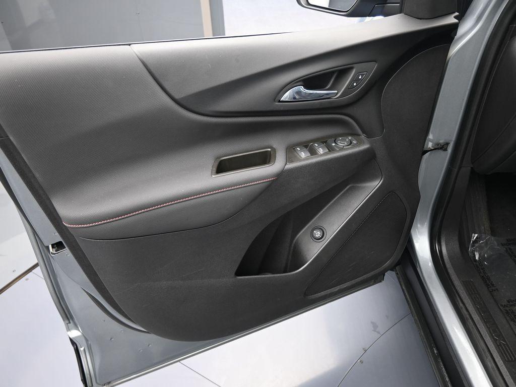 used 2024 Chevrolet Equinox car, priced at $24,950