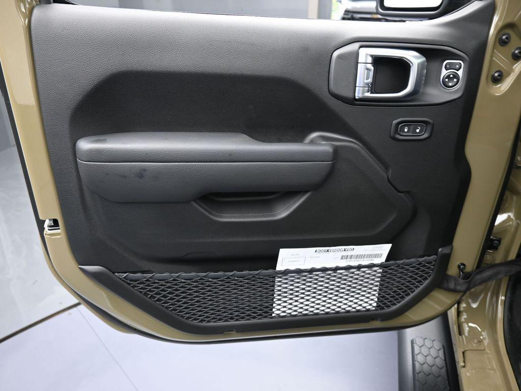 new 2026 Jeep Wrangler car, priced at $50,385