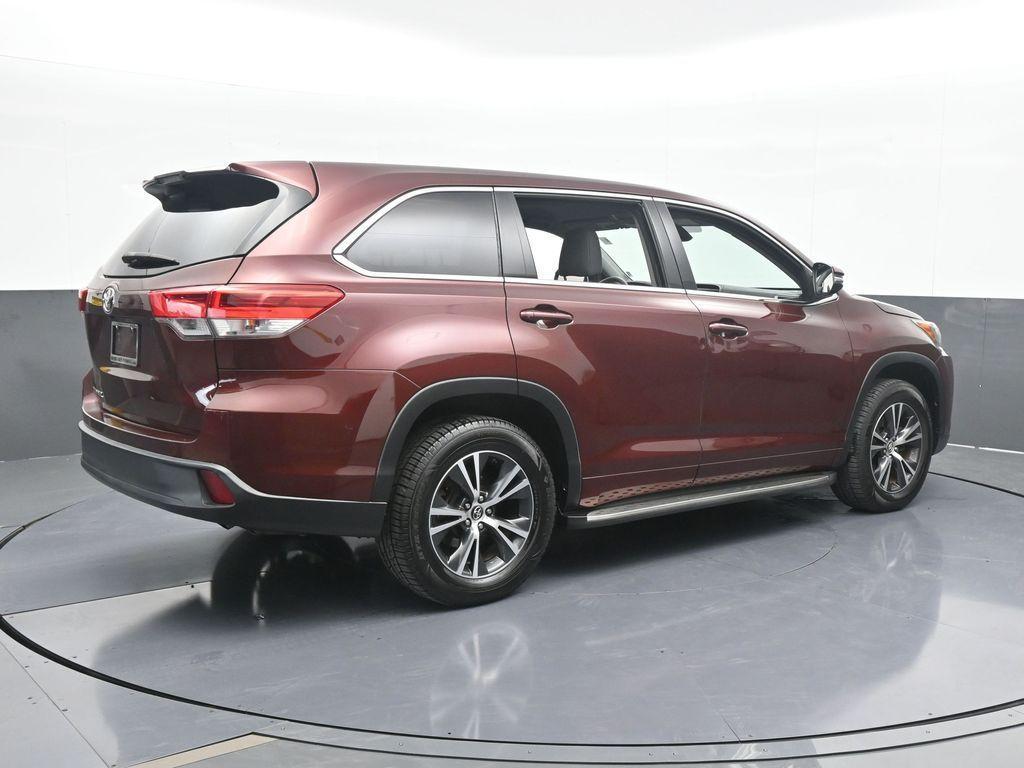 used 2017 Toyota Highlander car, priced at $17,296