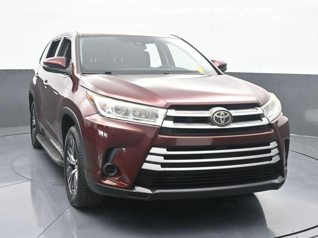used 2017 Toyota Highlander car, priced at $17,296