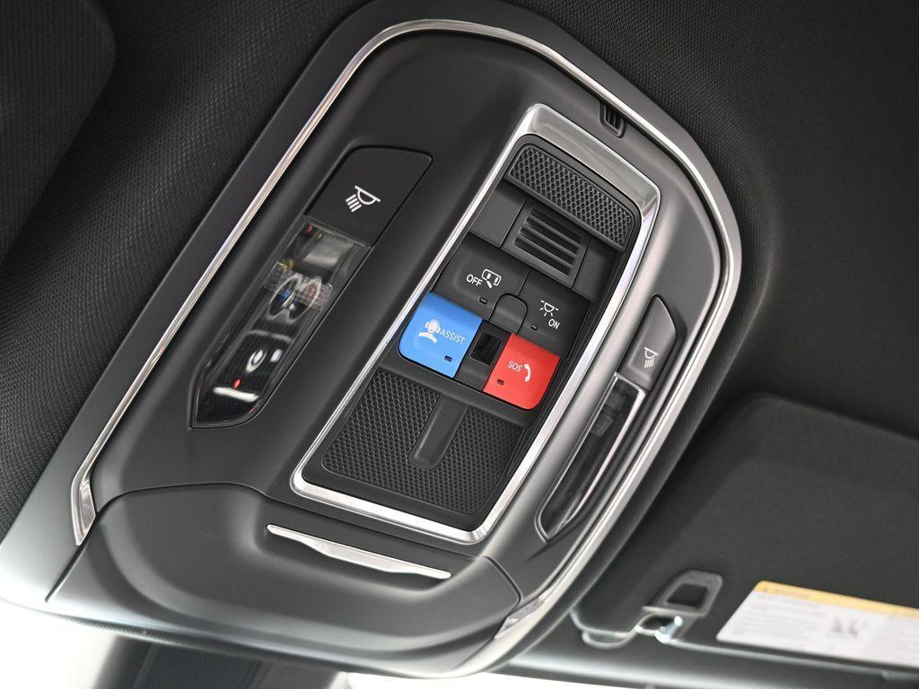 new 2025 Jeep Grand Cherokee L car