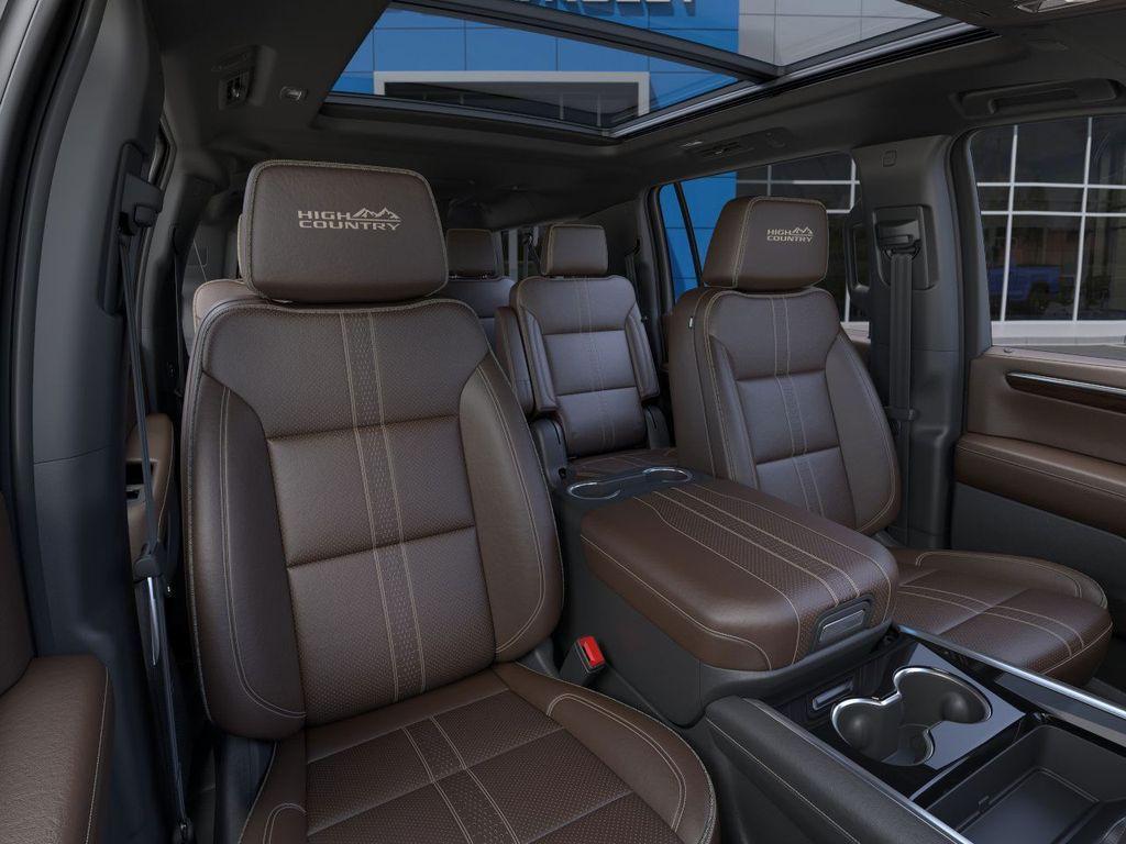 new 2025 Chevrolet Suburban car, priced at $83,905