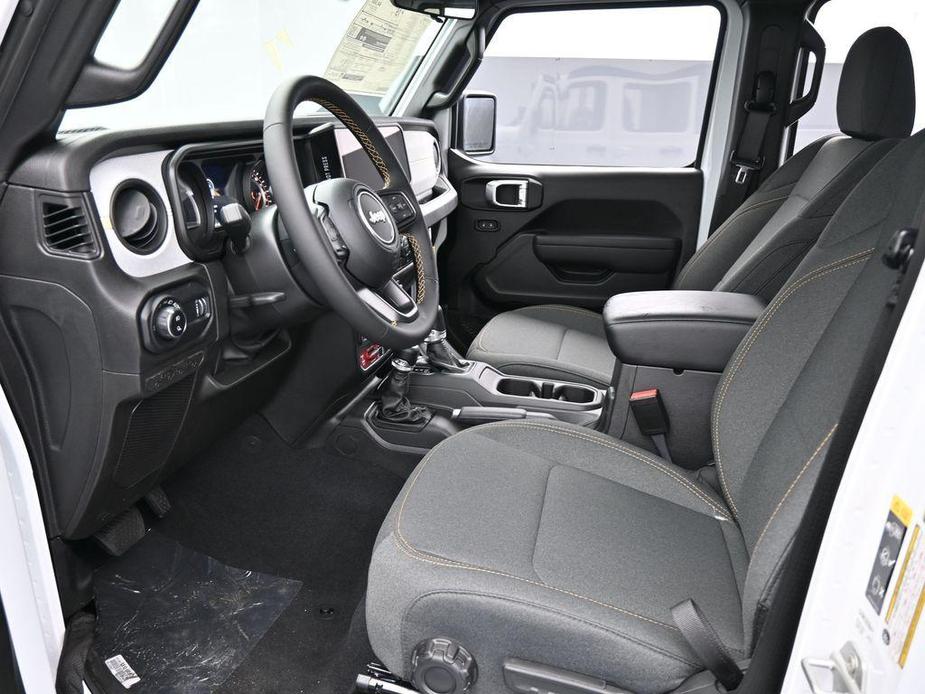 new 2024 Jeep Gladiator car, priced at $47,790