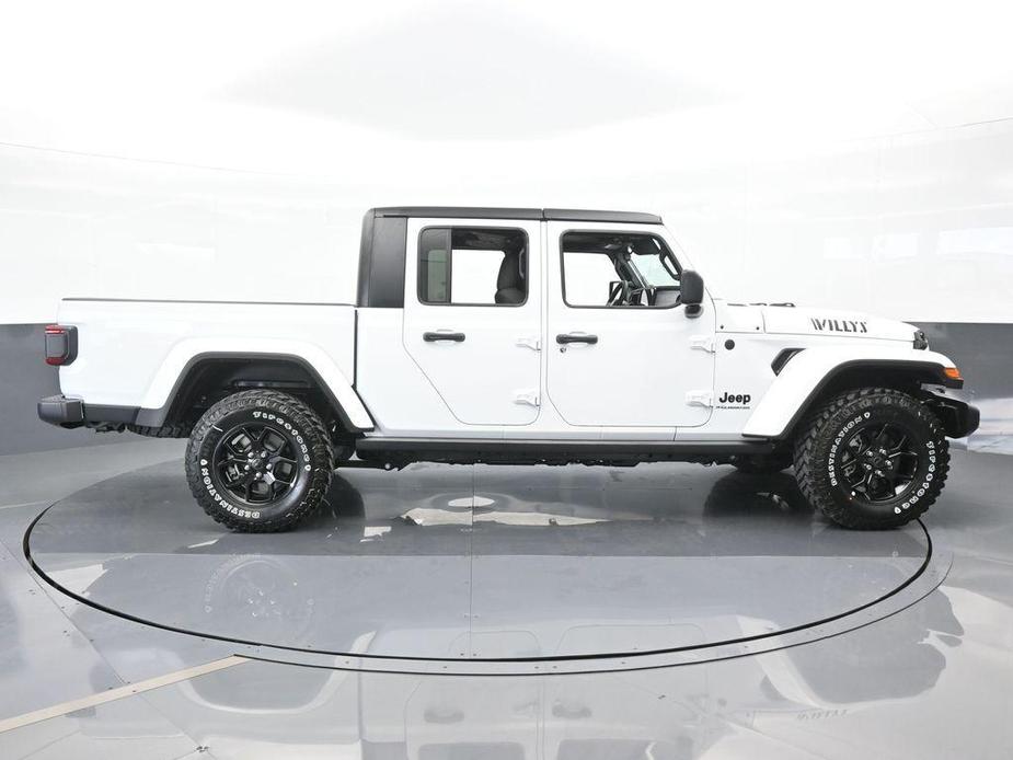 new 2024 Jeep Gladiator car, priced at $47,790