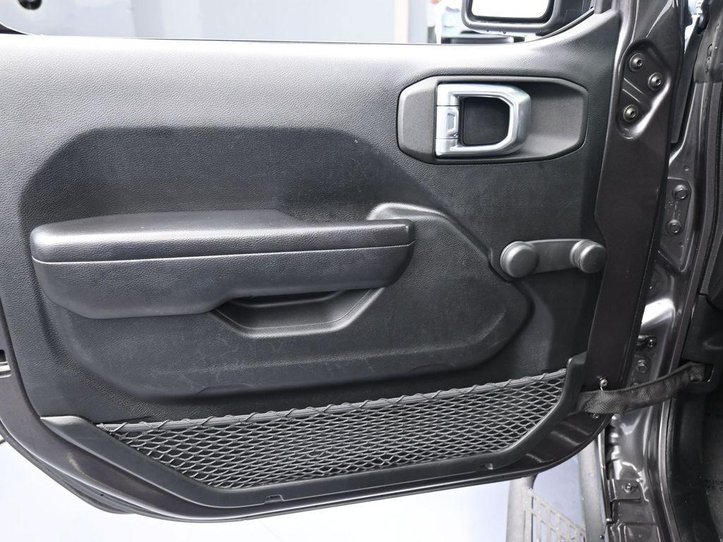 used 2021 Jeep Wrangler Unlimited car, priced at $26,852