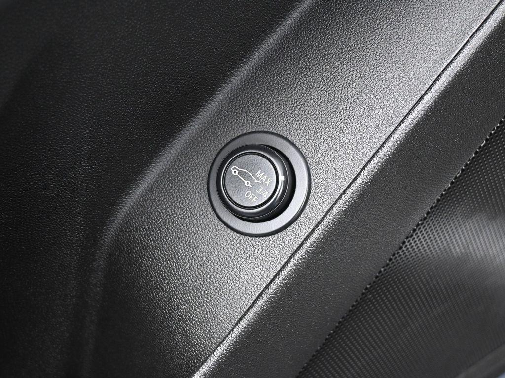 used 2022 Chevrolet Equinox car, priced at $20,995