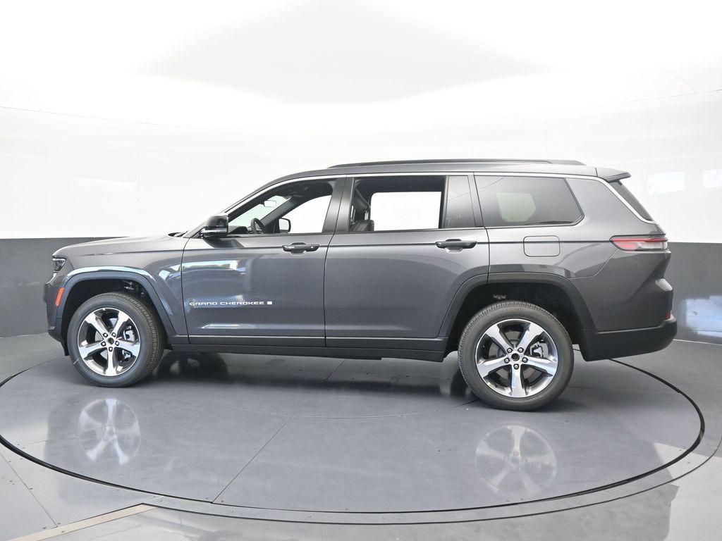new 2025 Jeep Grand Cherokee L car