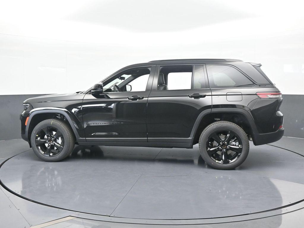 new 2025 Jeep Grand Cherokee car