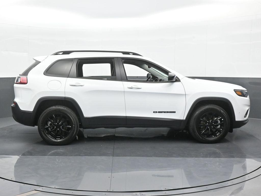 used 2023 Jeep Cherokee car, priced at $17,899