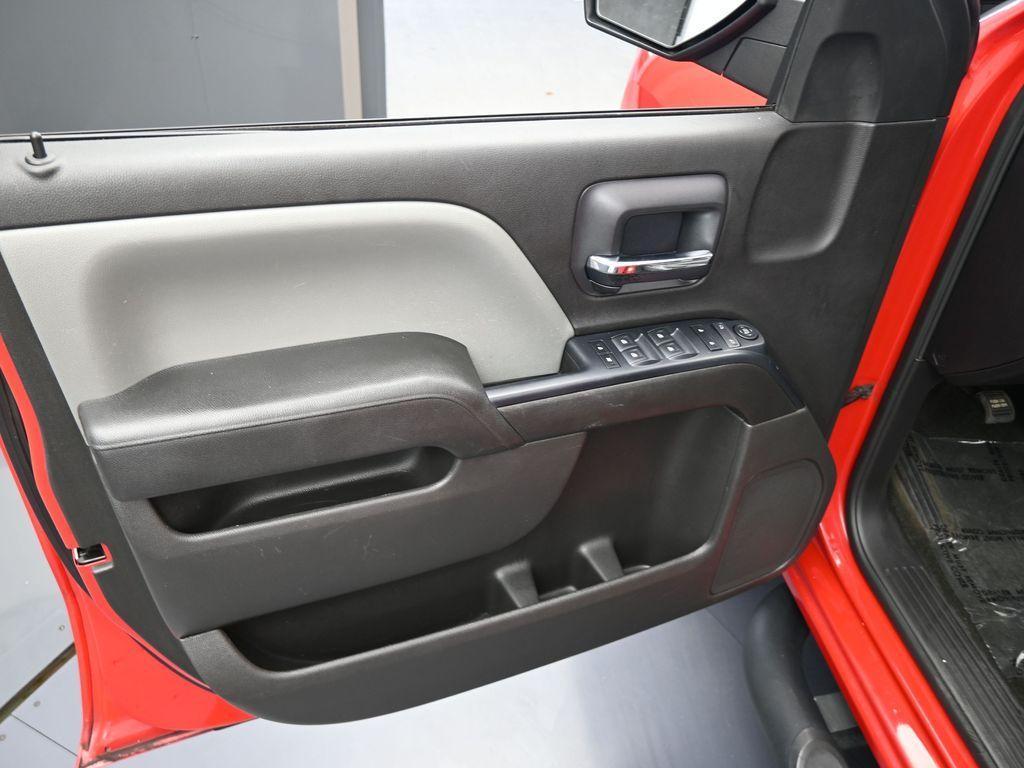used 2018 Chevrolet Silverado 1500 car, priced at $24,991