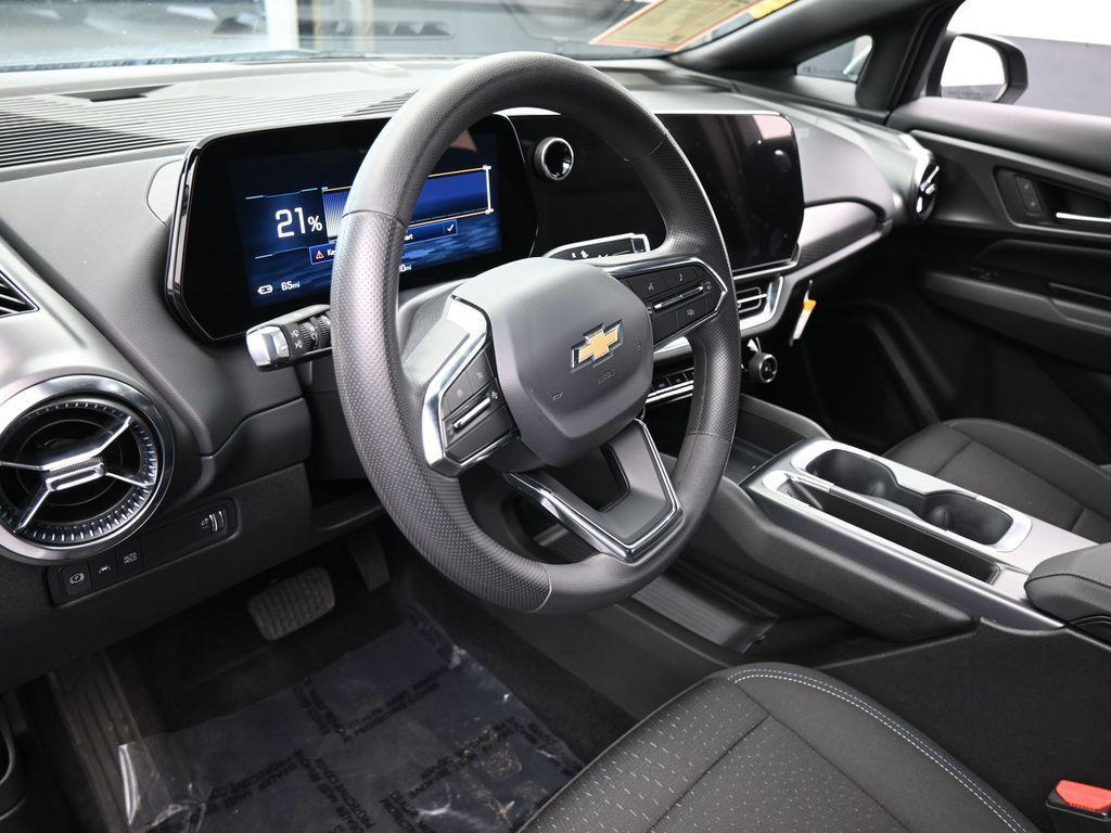 used 2025 Chevrolet Equinox EV car, priced at $25,444