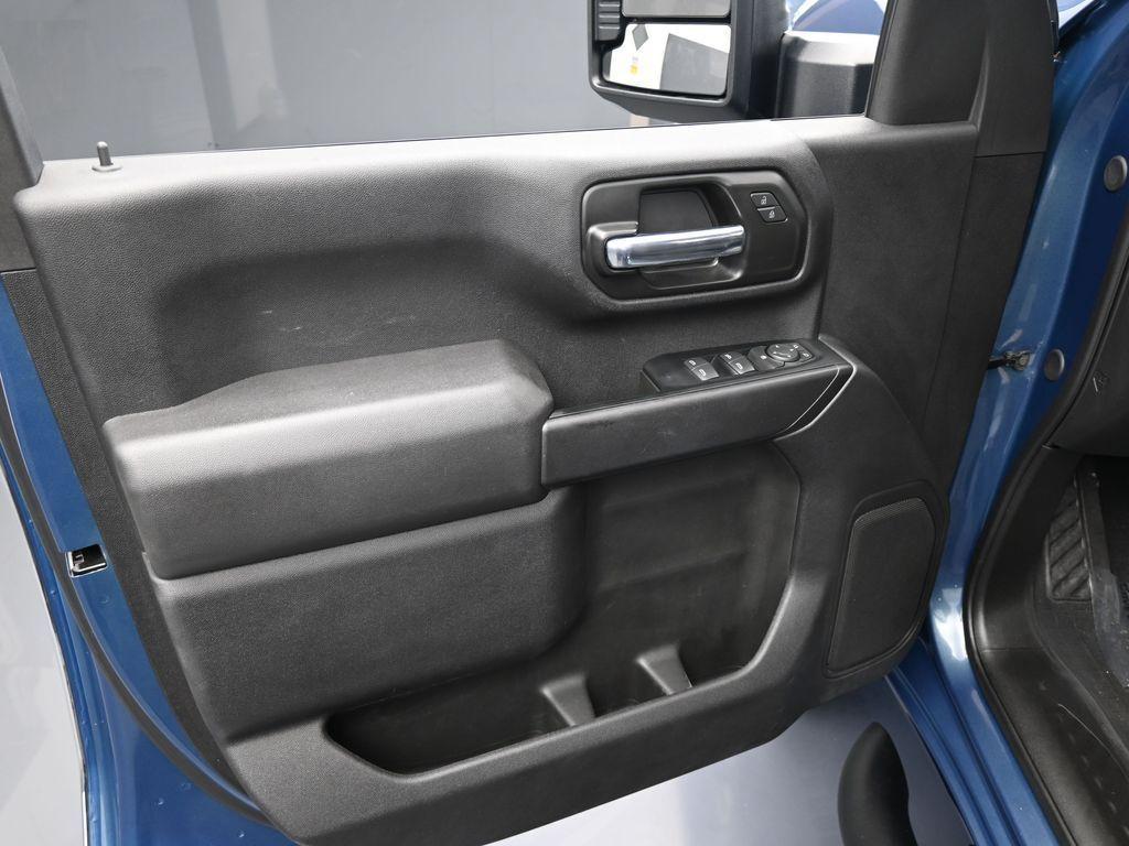 used 2024 Chevrolet Silverado 2500 car, priced at $45,950