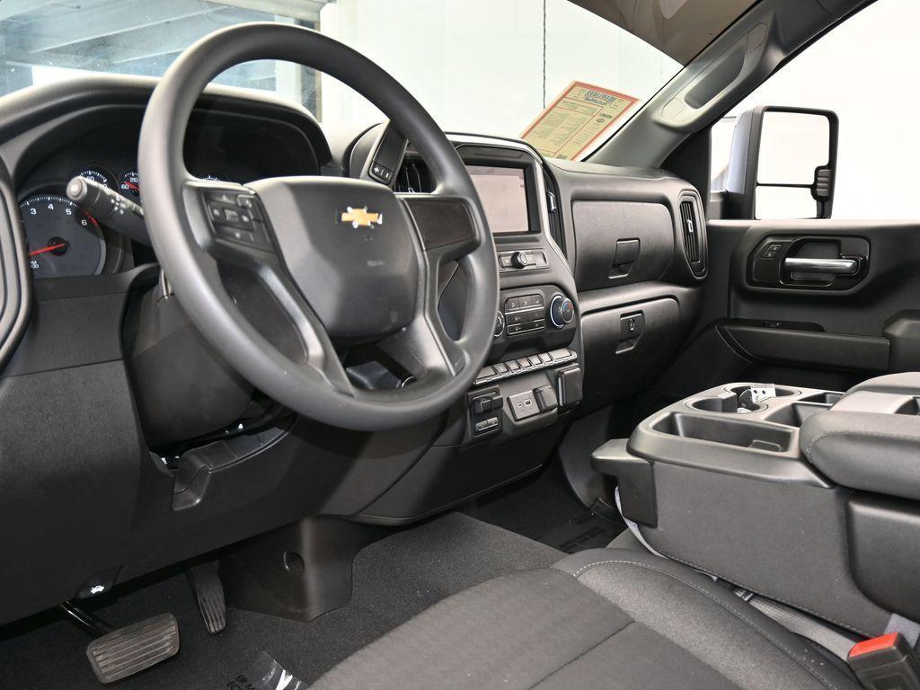 used 2024 Chevrolet Silverado 2500 car, priced at $45,950