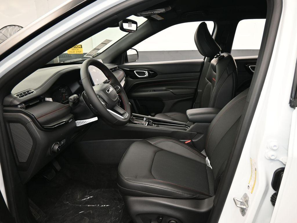 new 2026 Jeep Compass car, priced at $34,615