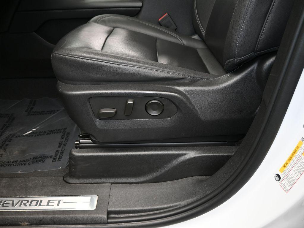 used 2023 Chevrolet Suburban car, priced at $37,621