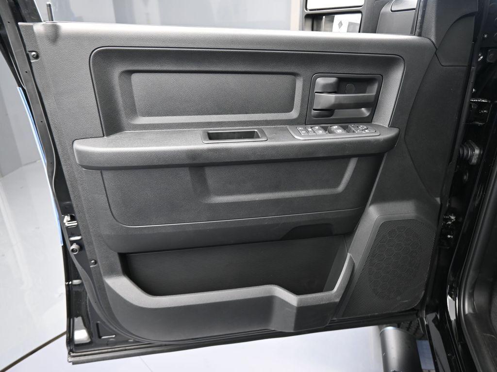 new 2025 Ram 2500 car
