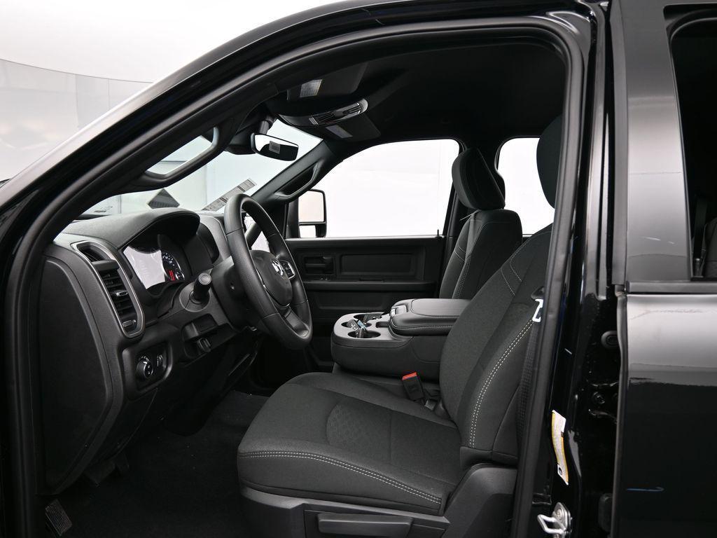 new 2025 Ram 2500 car
