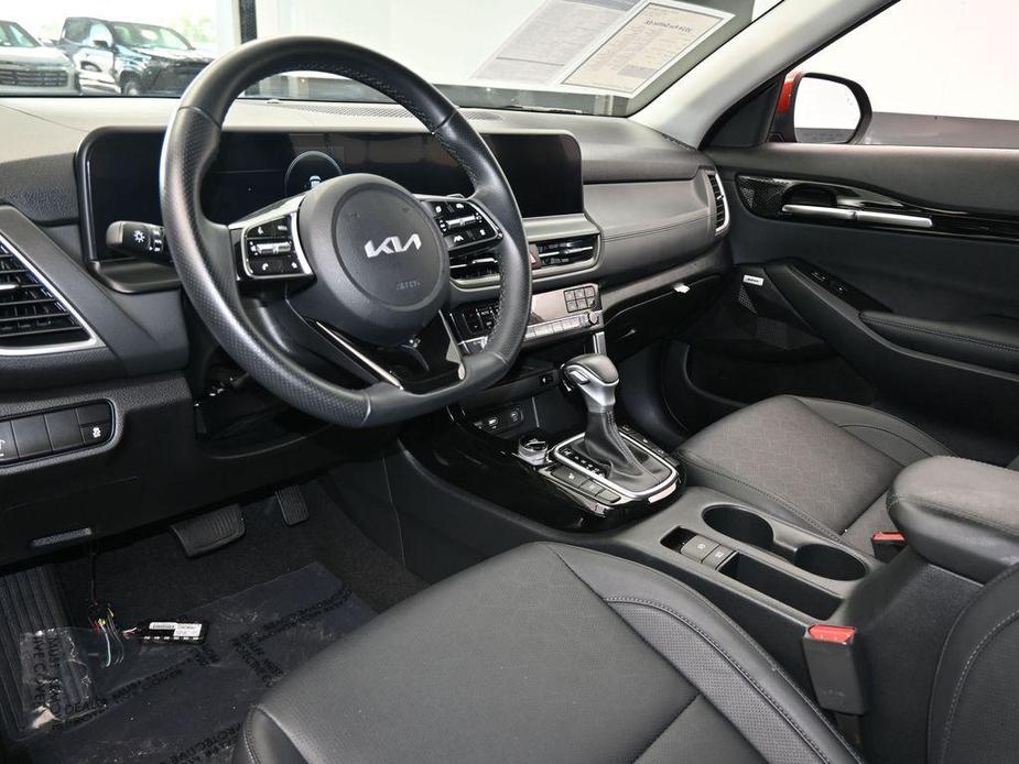 used 2024 Kia Seltos car, priced at $24,994