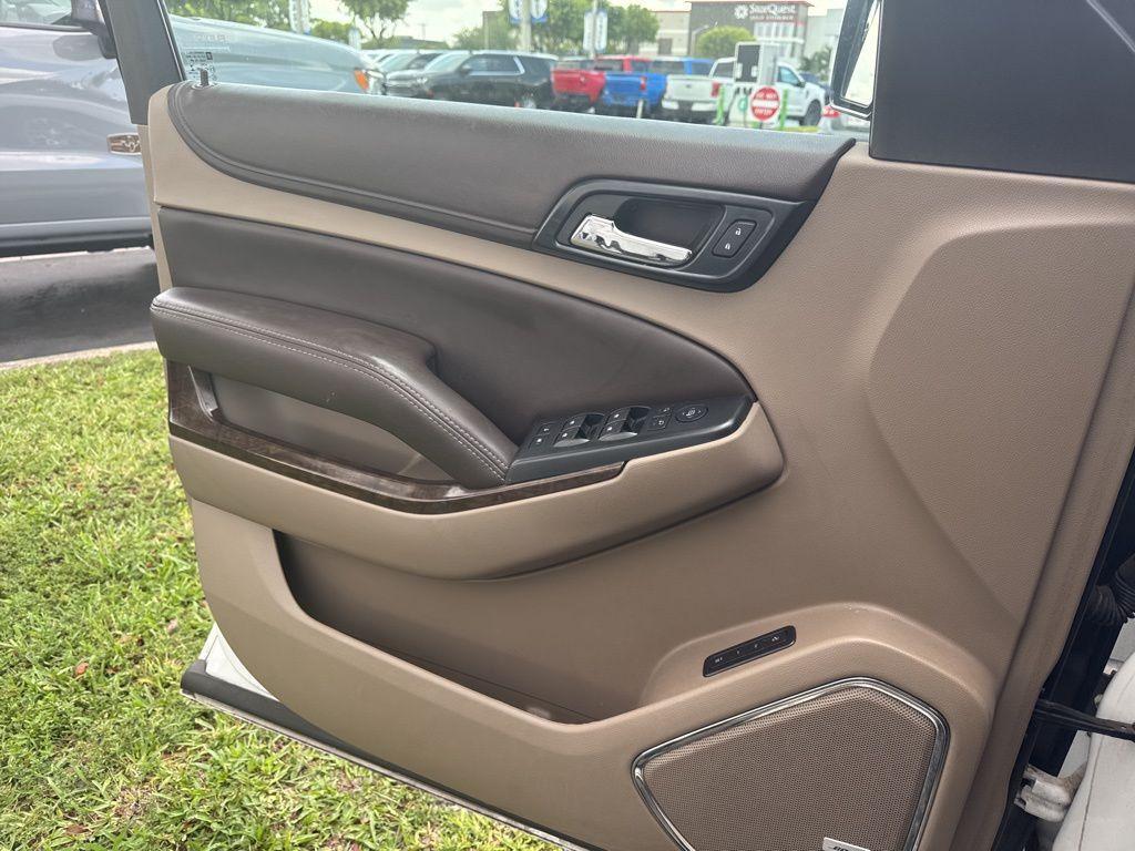 used 2015 Chevrolet Suburban car, priced at $15,850
