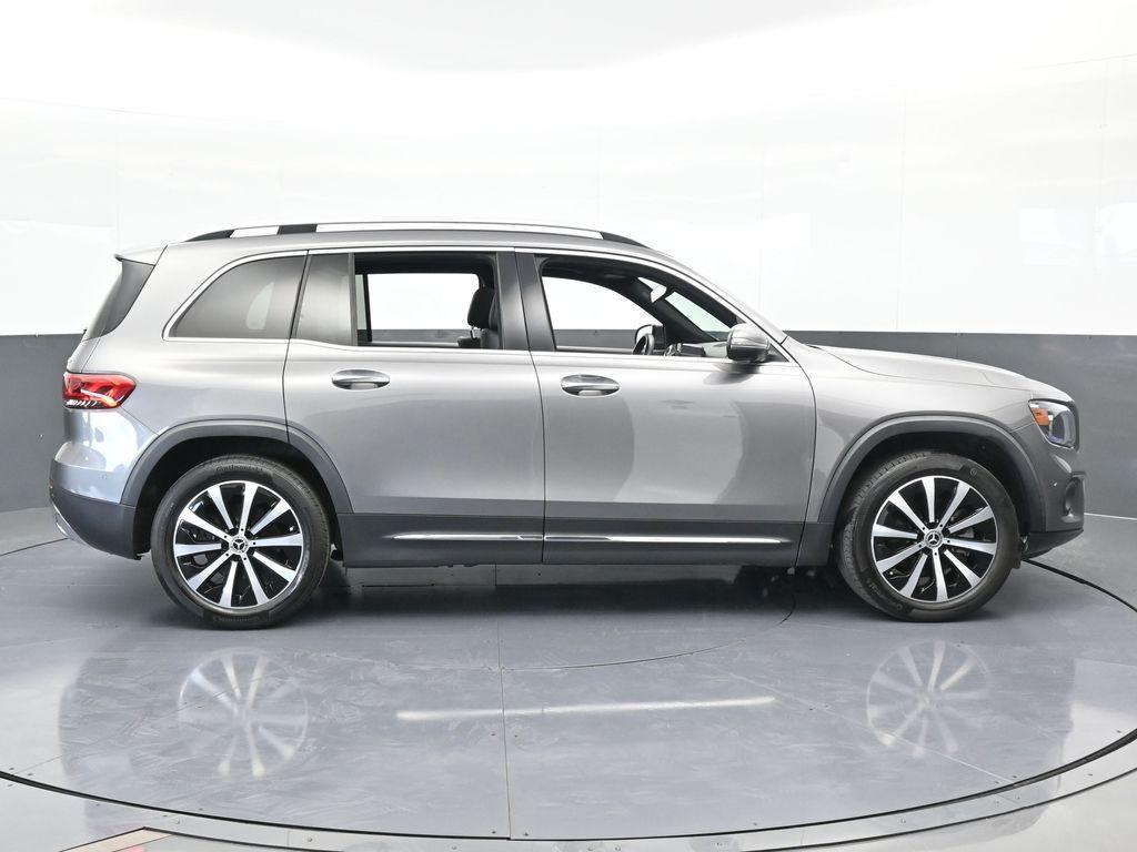 used 2022 Mercedes-Benz GLB 250 car, priced at $29,950