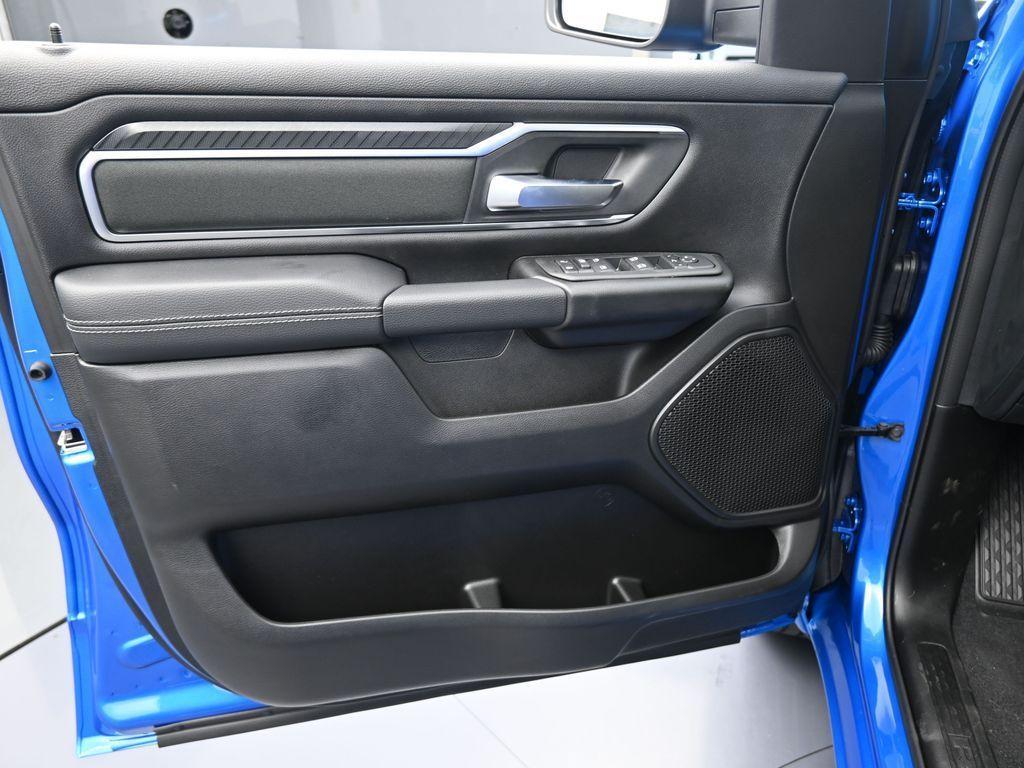 new 2025 Ram 1500 car