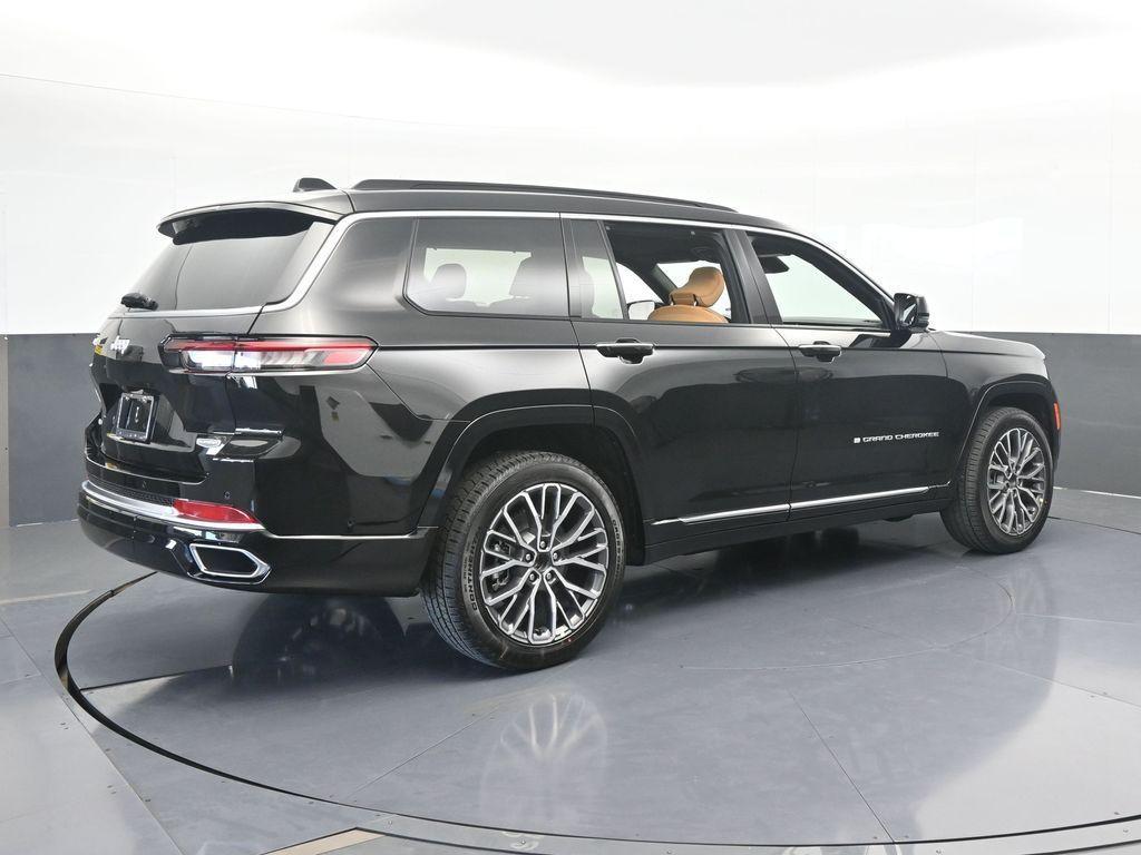 new 2025 Jeep Grand Cherokee L car