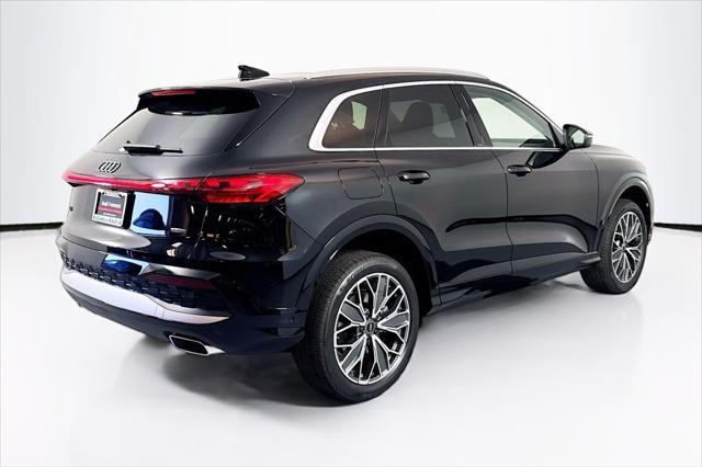 new 2025 Audi Q5 car, priced at $61,300