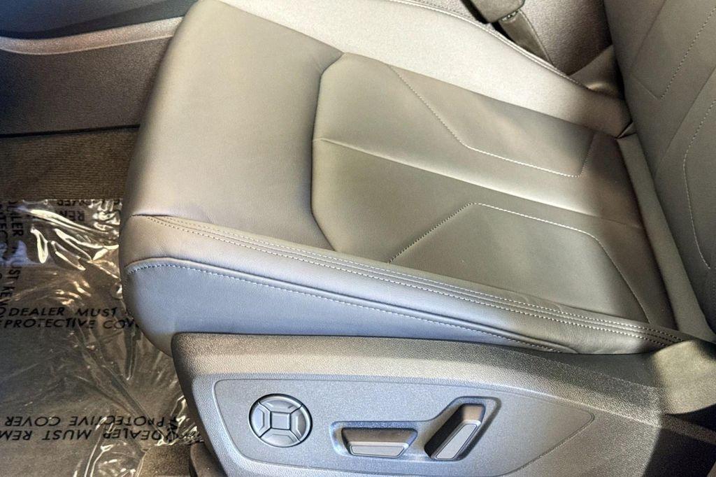 new 2025 Audi Q3 car, priced at $43,045