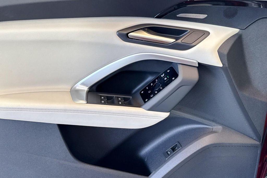 new 2025 Audi Q5 car, priced at $61,390