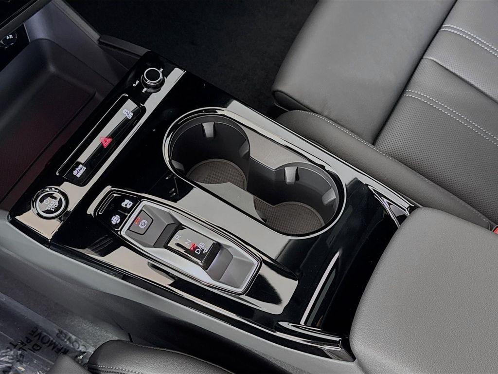 new 2025 Audi Q6 e-tron car, priced at $75,425