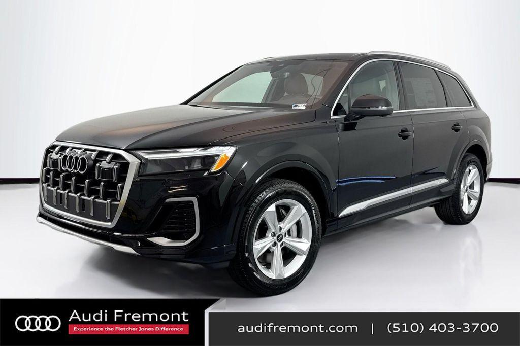 new 2025 Audi Q7 car, priced at $68,805