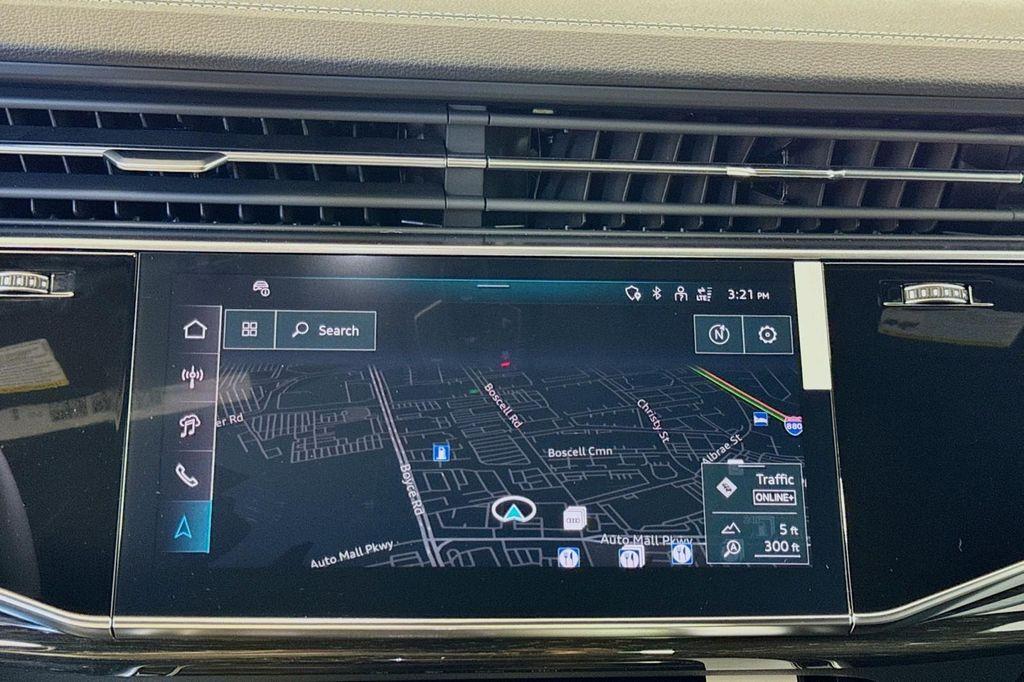 new 2025 Audi Q7 car, priced at $68,805