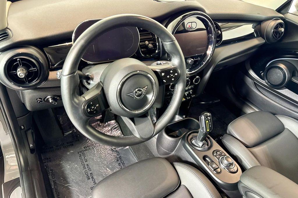 used 2022 MINI Hardtop car, priced at $18,884