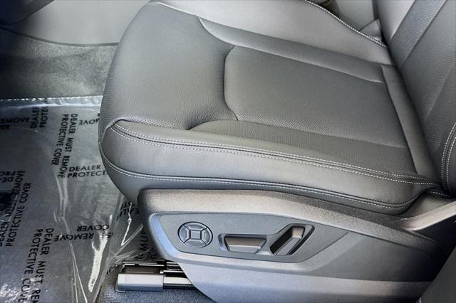 new 2025 Audi Q7 car, priced at $77,750