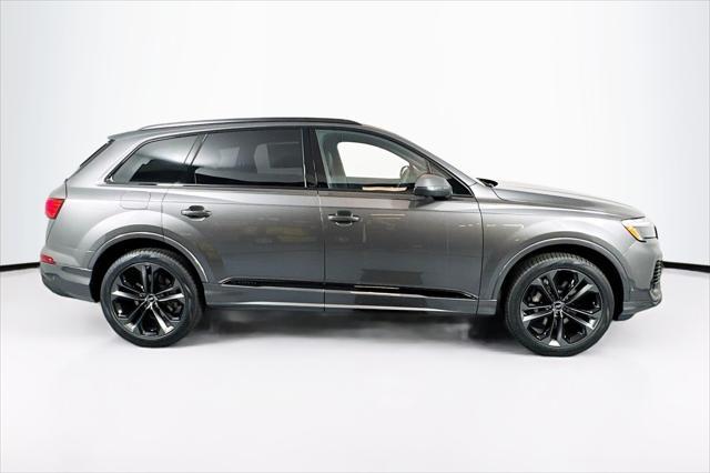 new 2025 Audi Q7 car, priced at $77,750