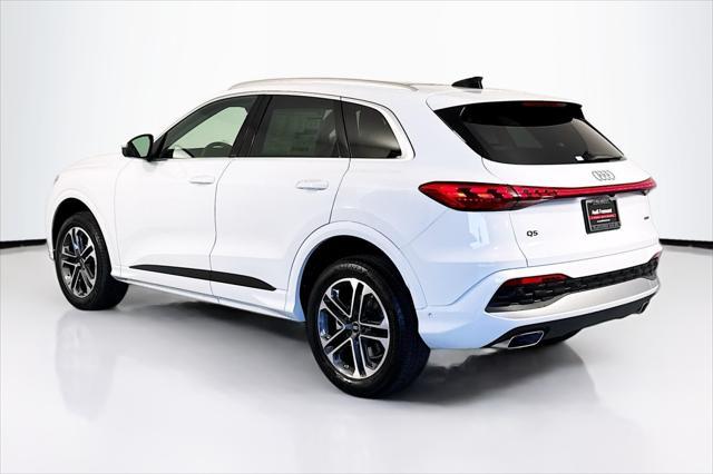 new 2025 Audi Q5 car, priced at $60,590