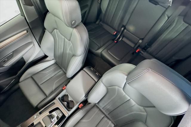 new 2025 Audi Q5 car, priced at $69,385
