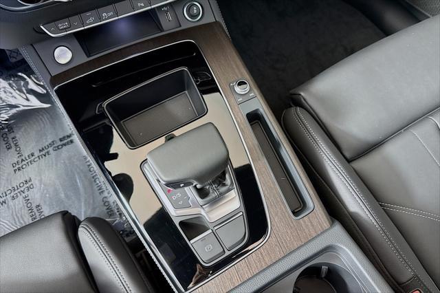 new 2025 Audi Q5 car, priced at $69,385