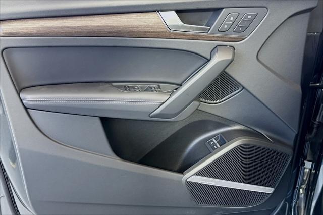 new 2025 Audi Q5 car, priced at $69,385
