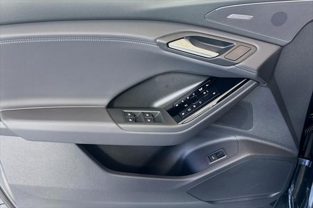 new 2025 Audi Q6 e-tron car, priced at $73,450