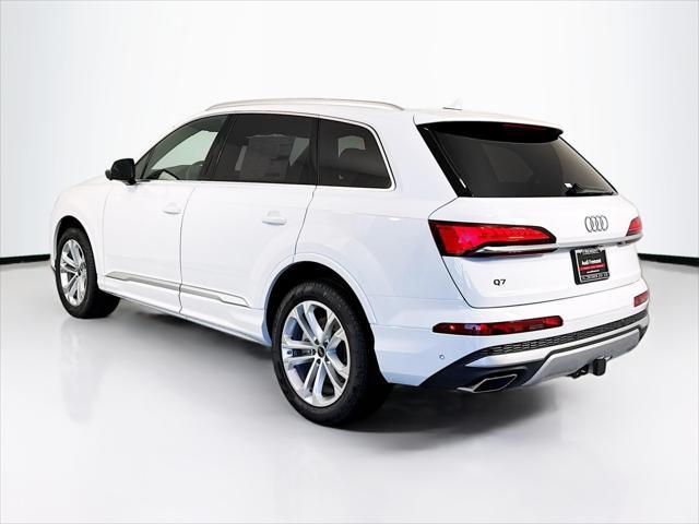 new 2025 Audi Q7 car, priced at $75,890