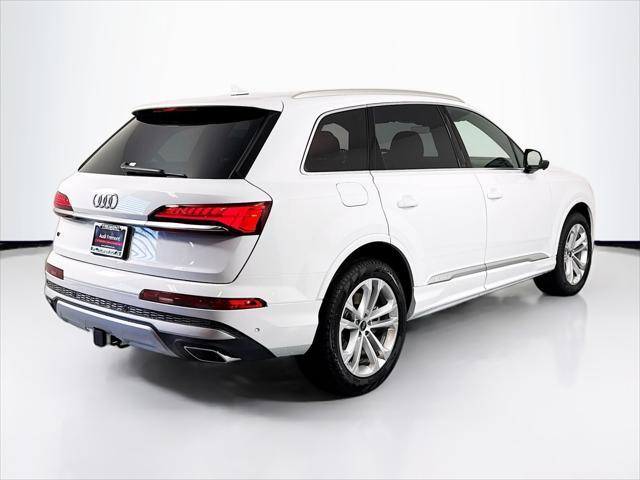 new 2025 Audi Q7 car, priced at $75,890