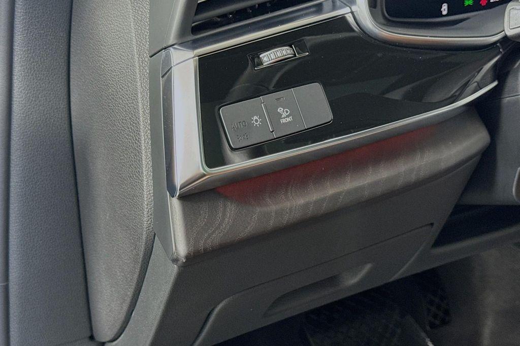 used 2023 Audi Q7 car, priced at $39,991