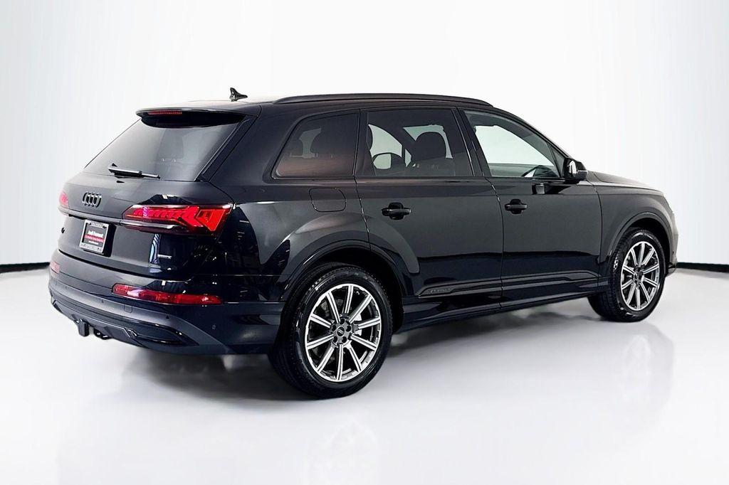 used 2023 Audi Q7 car, priced at $39,991