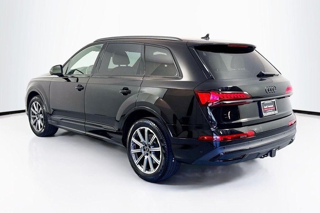 used 2023 Audi Q7 car, priced at $39,991